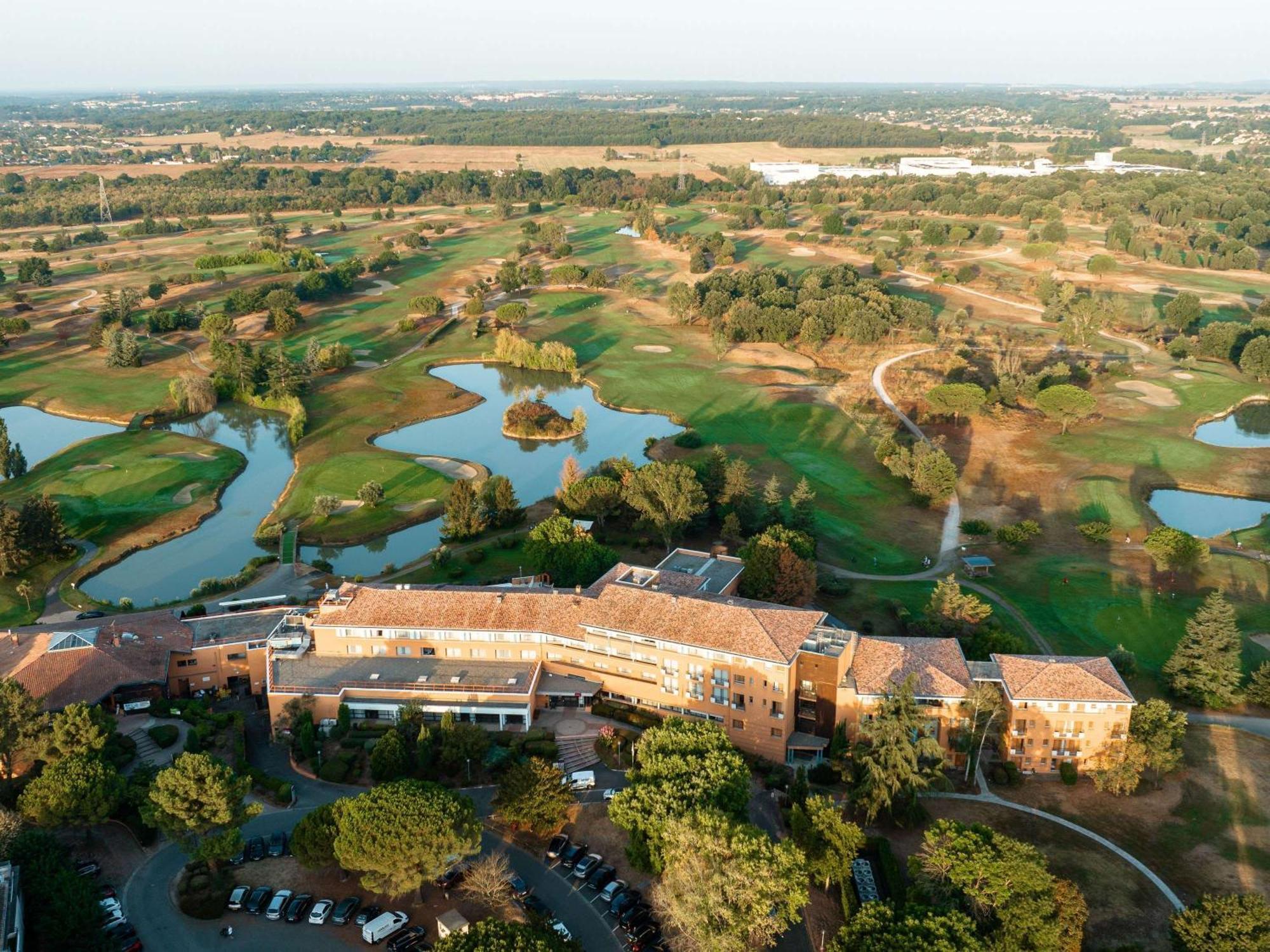 Mercure Toulouse Aeroport Golf De Seilh Eksteriør billede