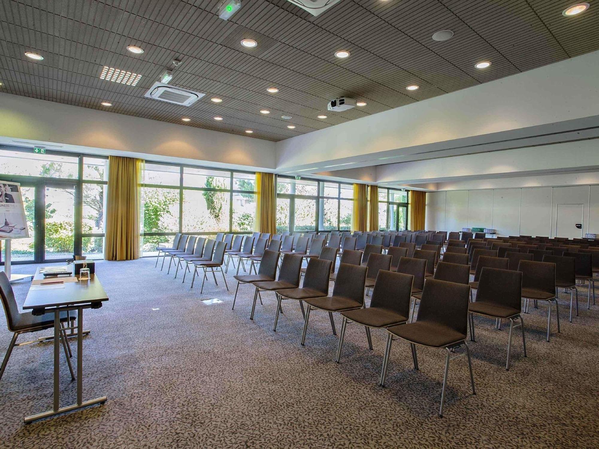 Mercure Toulouse Aeroport Golf De Seilh Eksteriør billede